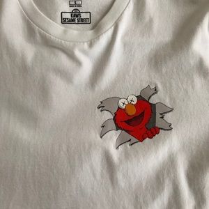 UniqloX kaws Sesame Street T-shirt